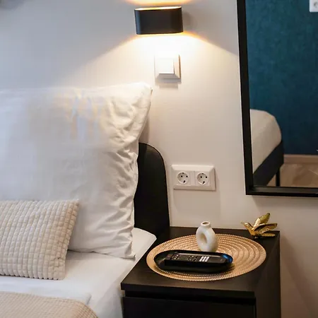 Myflat Sunton Apartament